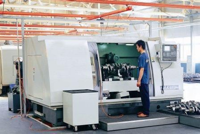 逃离工科？为何工科大学生不愿再进工厂